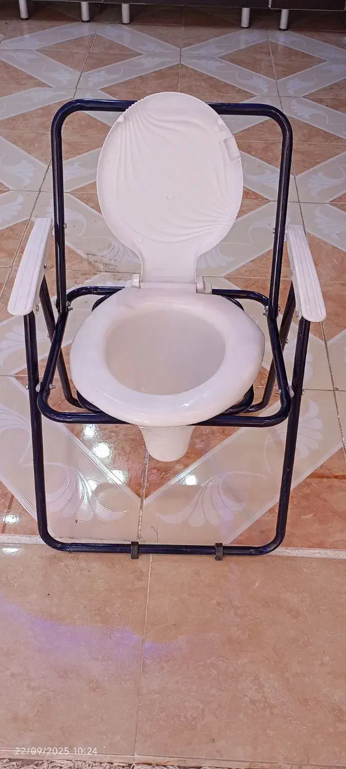 توالت فرنگی سیار|آرایشی، بهداشتی، درمانی|ایوان, |دیوار