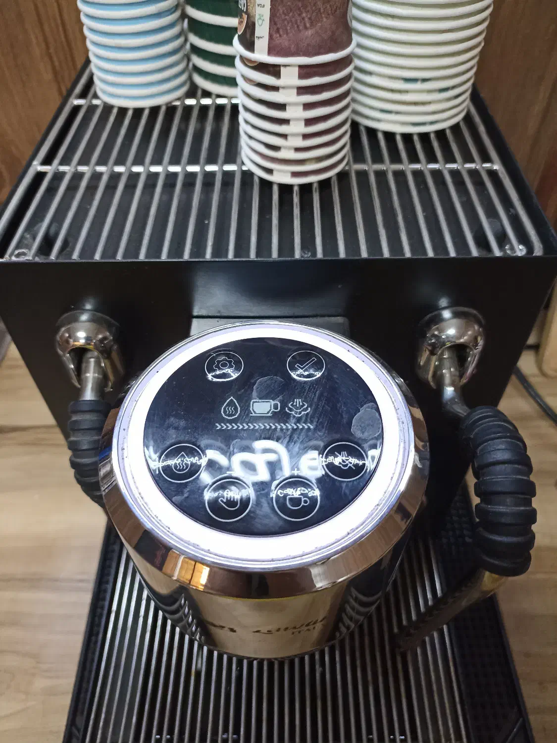 اسپرسو ساز|سماور، چایساز، قهوهساز|آبیک, |دیوار