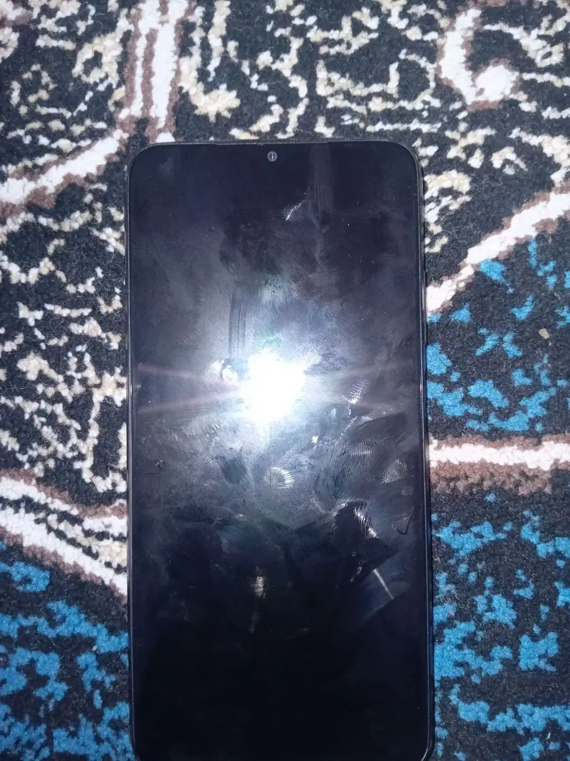 گوشی|موبایل|رباطکریم, رباطکریم|دیوار