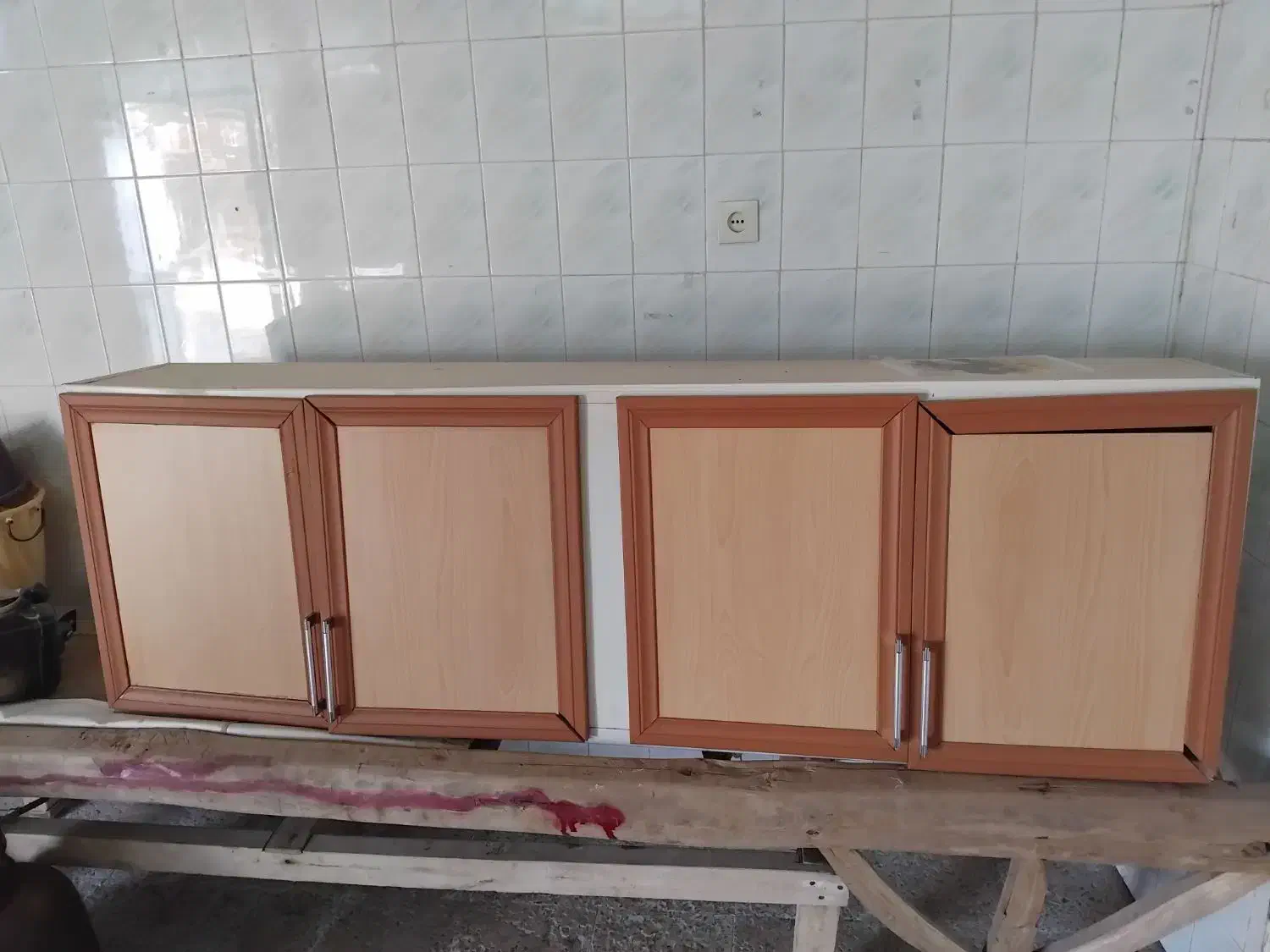 آبچکان و ظرفشویی|آب‌چکان و نظم‌دهنده ظروف|خوی, |دیوار