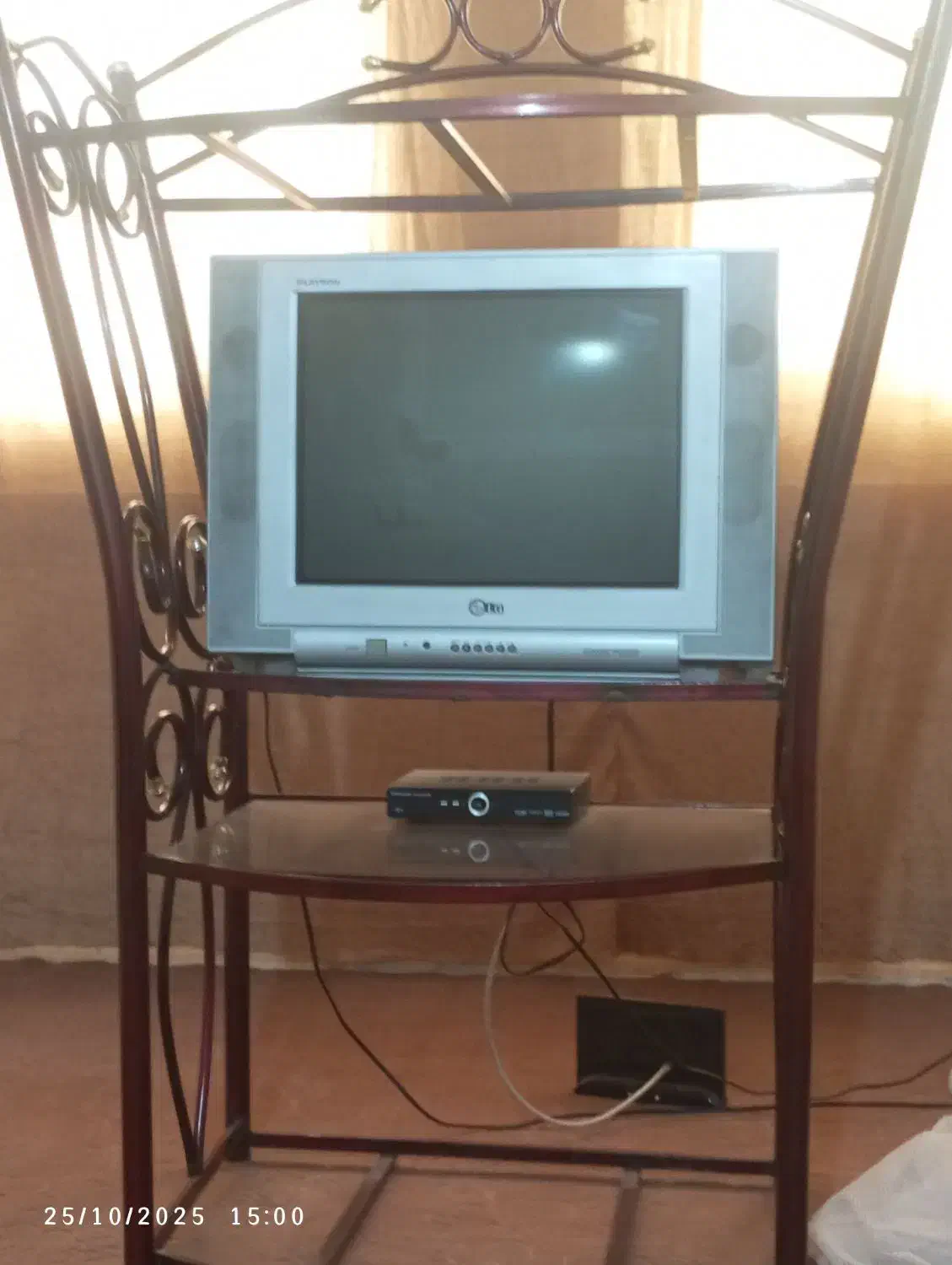 تلویزیون و دیجیتال،میز|تلویزیون و پروژکتور|دورود, |دیوار