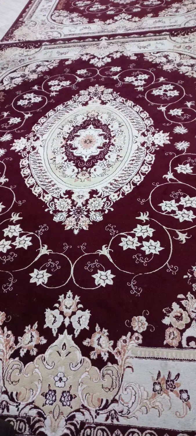 ۴تخته فرش زرشکی ۷۰۰شانه|فرش|رزن, |دیوار