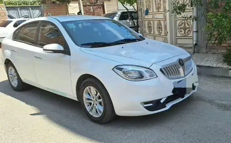 برلیانس فروشی|خودرو سواری و وانت|پارس‌آباد, |دیوار