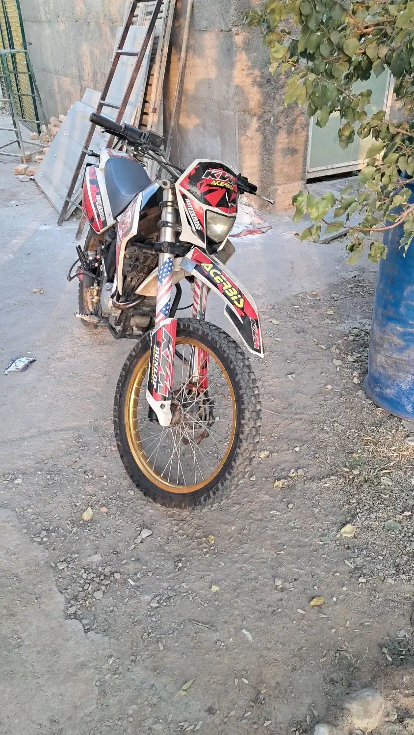 موتور کویر ۲۰۰ تریل|موتورسیکلت|الیگودرز, |دیوار