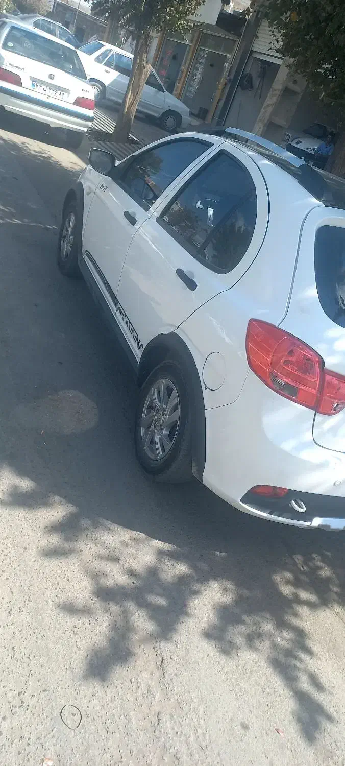 کوییک R مدل ۹۹ نقدی و معاوضه|خودرو سواری و وانت|سیرجان, |دیوار