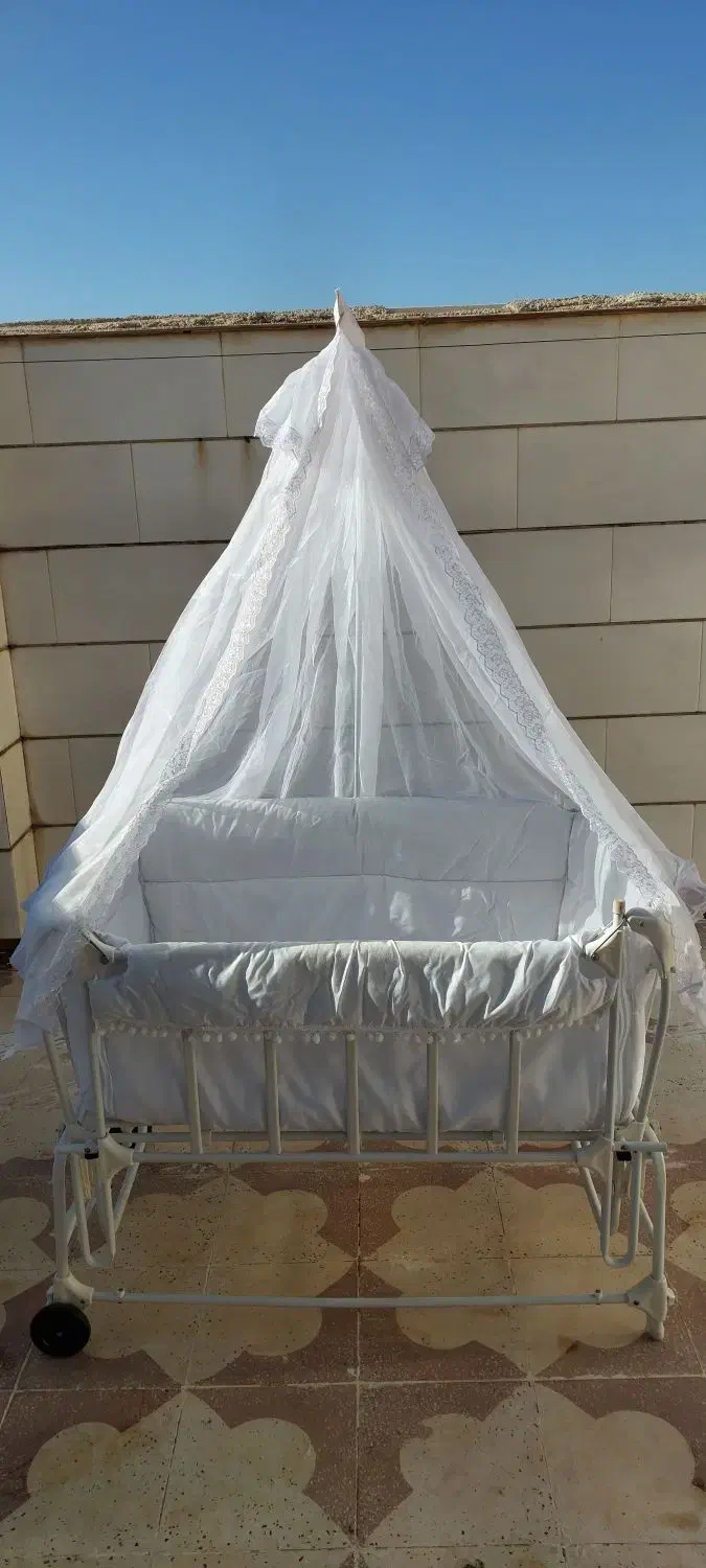 گهواره نوزاد|اسباب و اثاث بچه|بهبهان, |دیوار