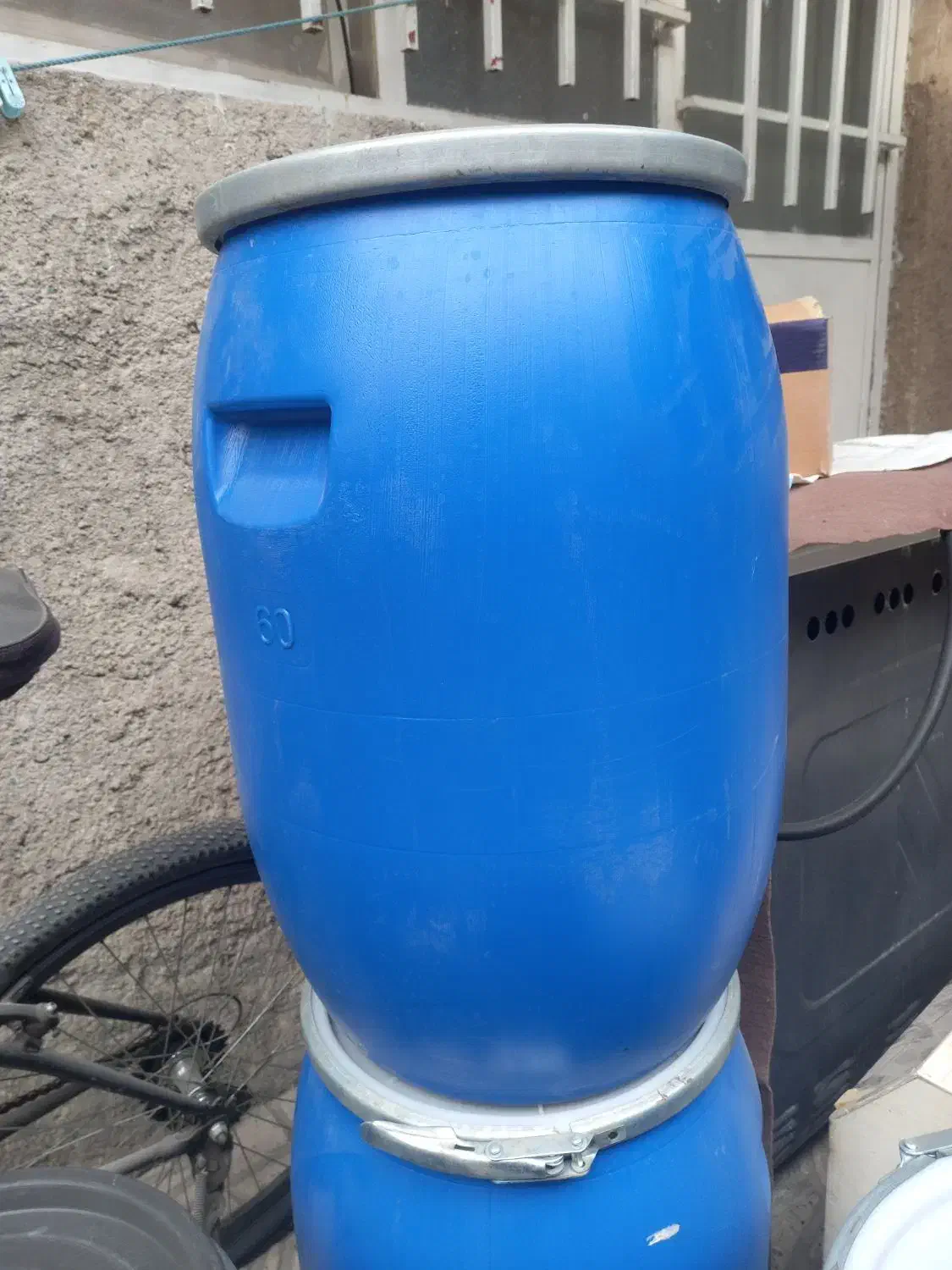 دبه ۶۰ لیتری|ظروف نگهدارنده، پلاستیکی، یک‌بارمصرف|قدس, شهر‌قدس|دیوار