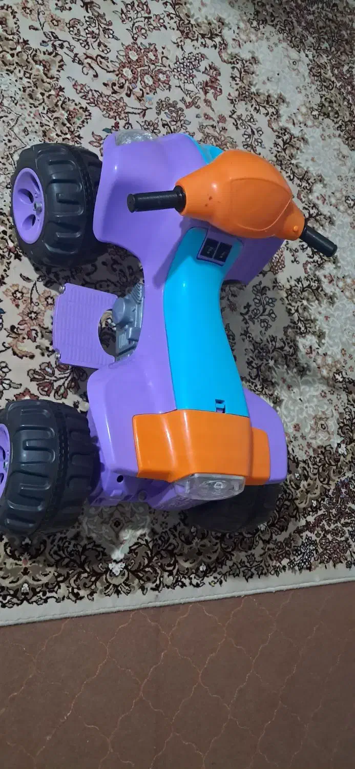 اسباب بازی|اسباب‌بازی بچه|خوی, |دیوار