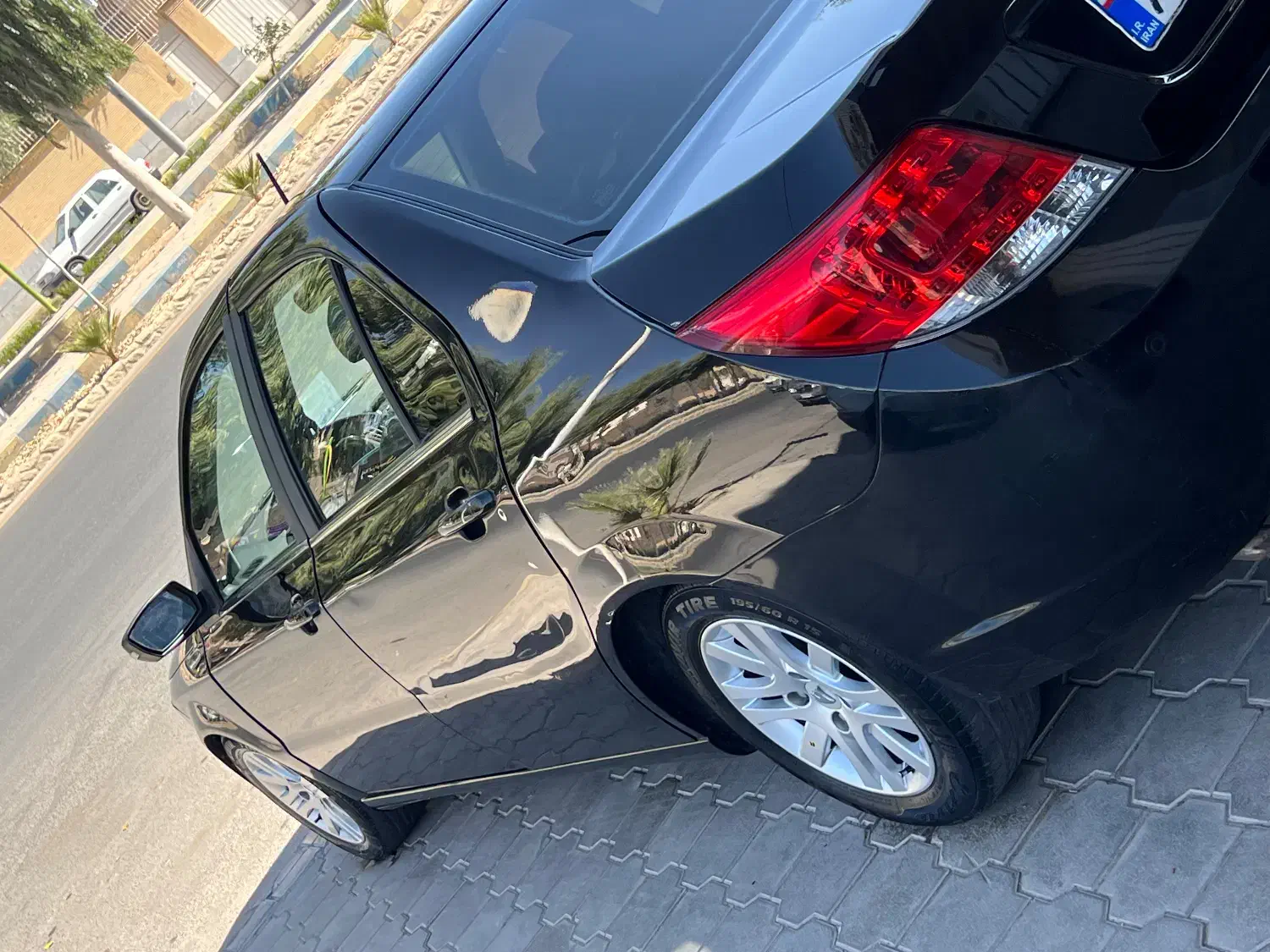 دنا تیپ 2 فول مدل 96|خودرو سواری و وانت|کاشان, فاز ۲ ناجی آباد|دیوار