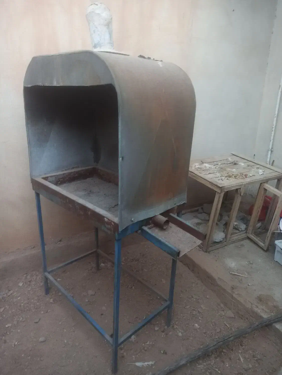 منقل ایستاده جنس خوب با قیمت مناسب|اجاق گاز و لوازم برقی پخت‌وپز|صحنه, |دیوار