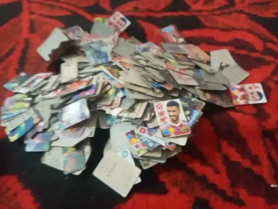 کارت کوچیک|اسباب‌‌بازی|قم, قلعه کامکار|دیوار