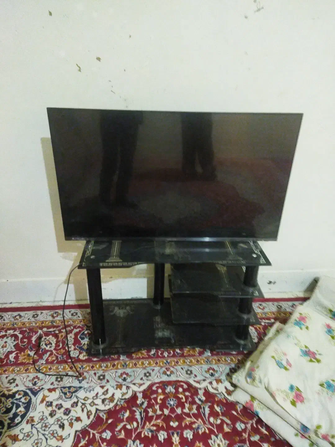 دوو همراه زیر تلویزیون|تلویزیون و پروژکتور|خمینیشهر, |دیوار