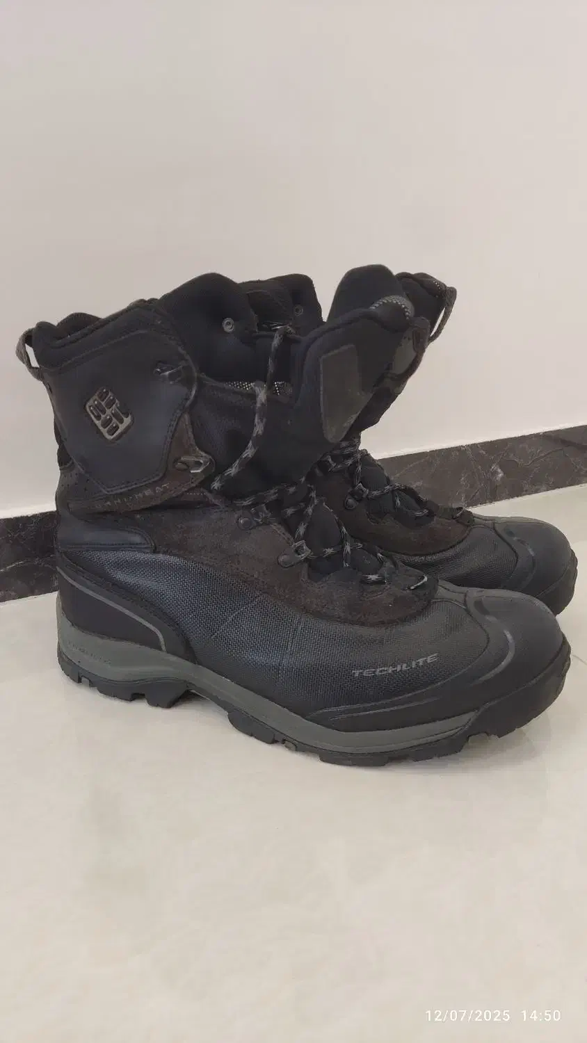 کفش کلمبیا اصل آمریکا|کیف، کفش، کمربند|میاندوآب, |دیوار