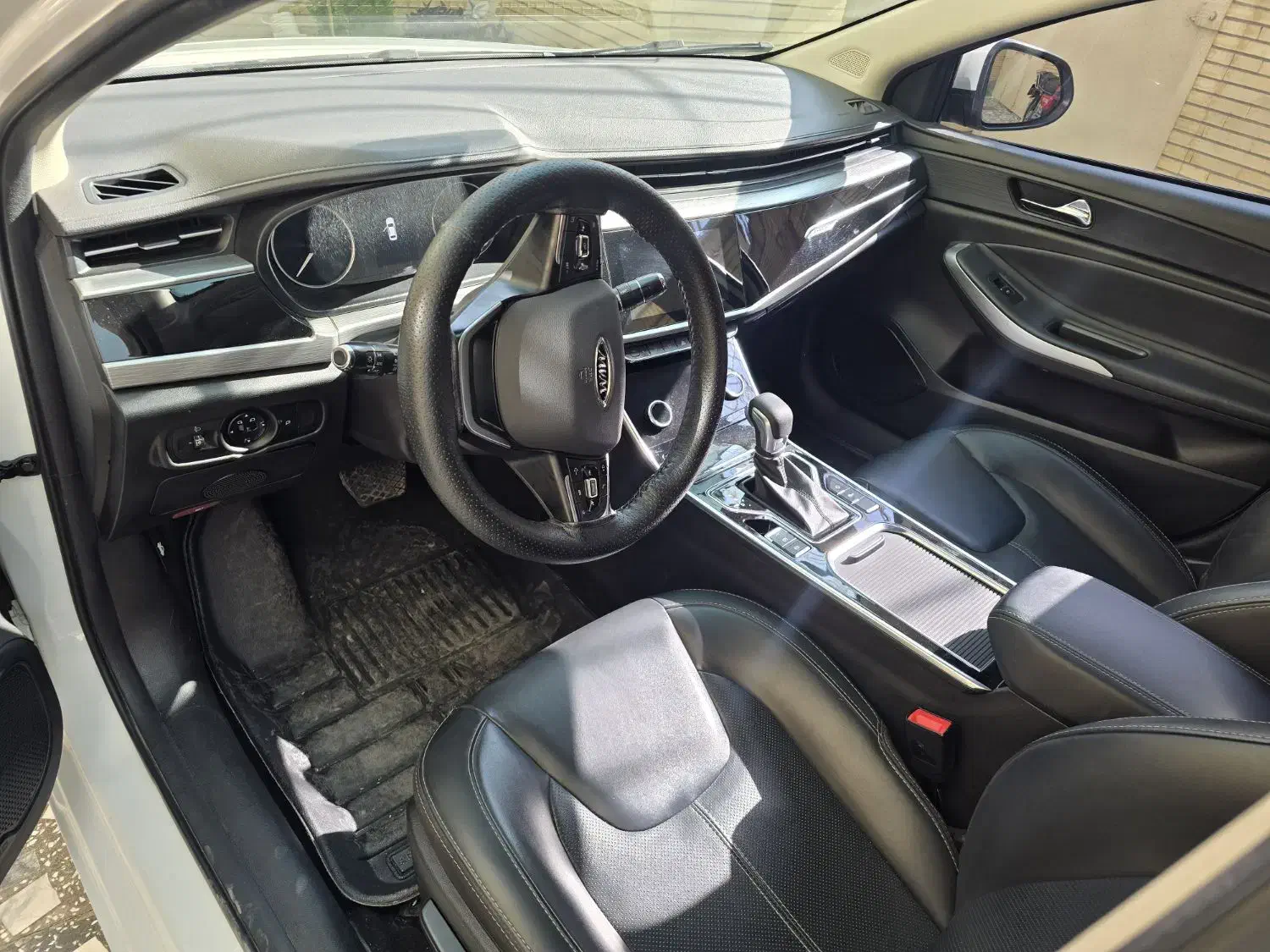 چری آریزو 5 اتومات مدل 1402 در حد|خودرو سواری و وانت|اصفهان, آفاران|دیوار