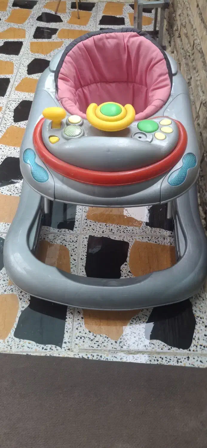 روروئک|کالسکه و لوازم جانبی|اندیمشک, |دیوار