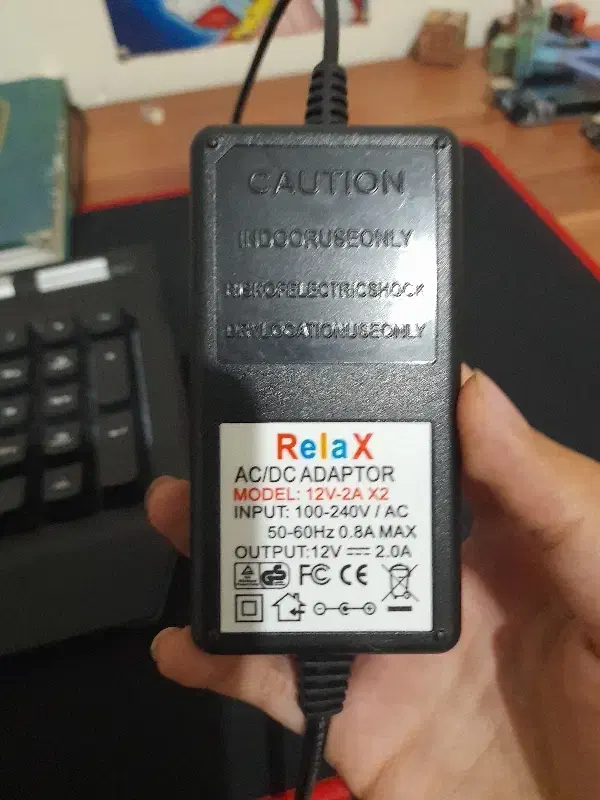 آداپتور 12ولت|قطعات و لوازم جانبی رایانه|بردسیر, |دیوار