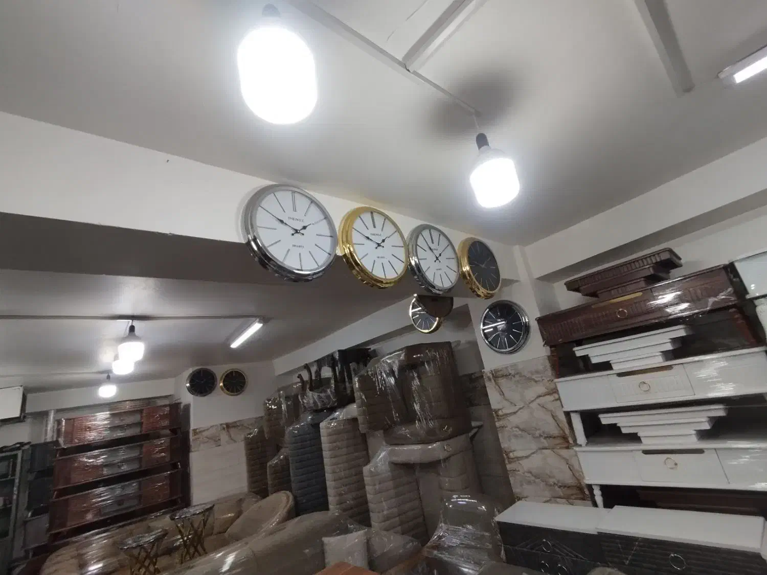 ساعت ایستاده و دیواری نو|ساعت دیواری و تزئینی|تبریز, |دیوار