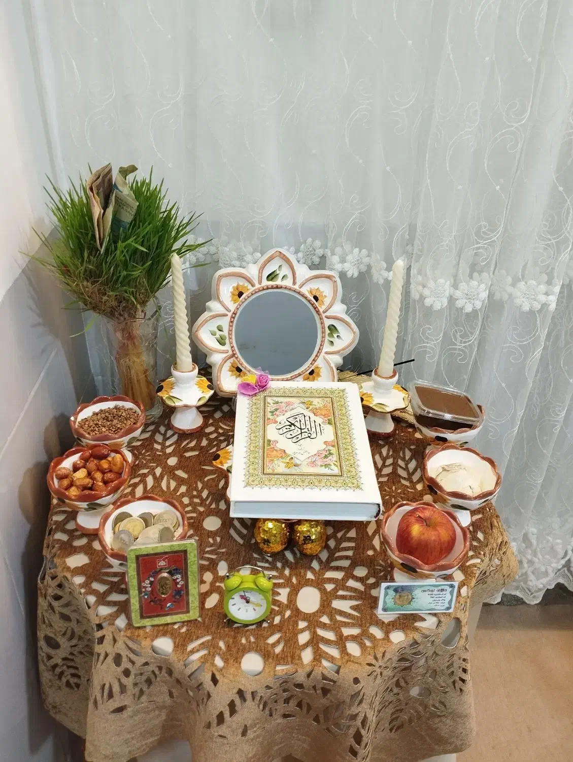 هفت سین|مجسمه، تندیس، ماکت|شیروان (لرستان), |دیوار