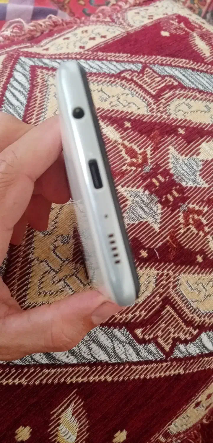 SAMSUNG   A31   128  RAM4|موبایل|بیرجند, |دیوار