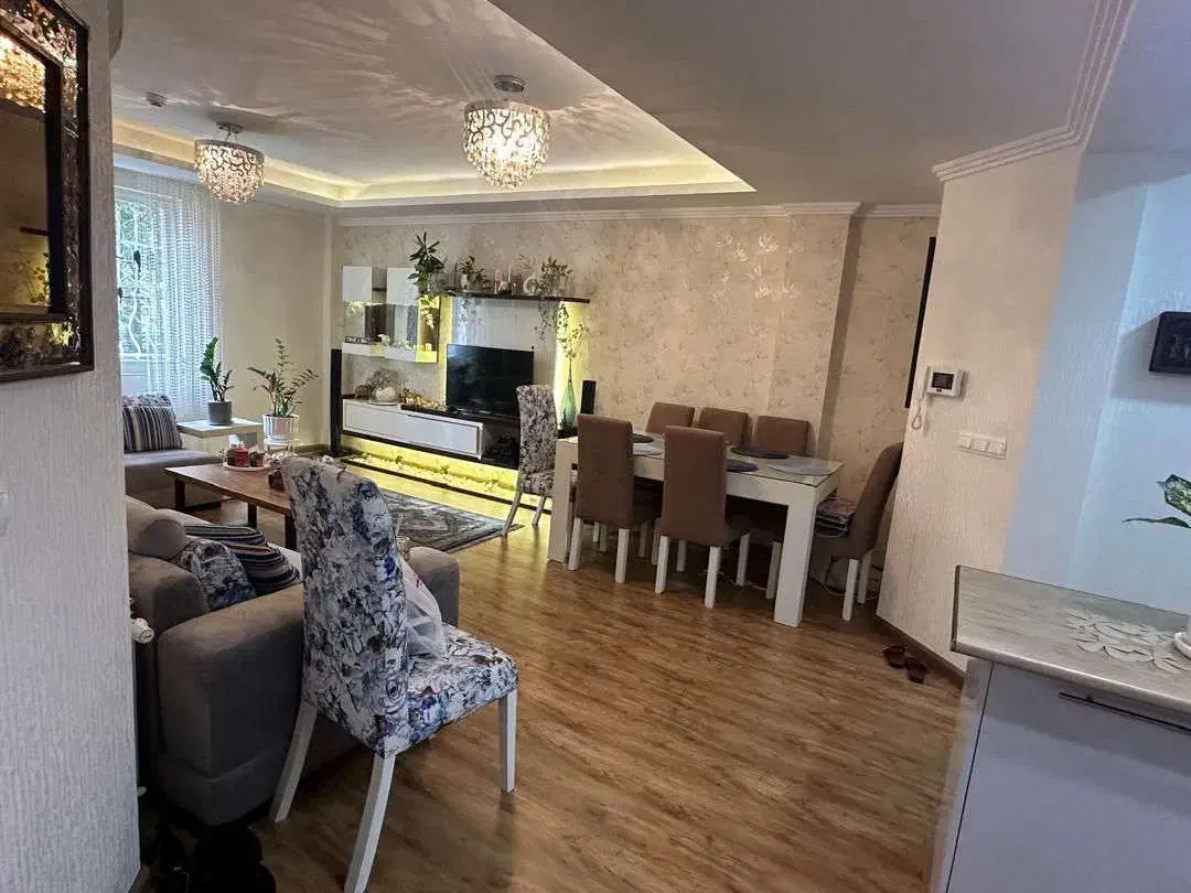 ۸۸ متر طبقه ۱ در خیابان ۱۲۲ مجتمع افرا|فروش آپارتمان|رشت, بلوار گیلان|دیوار