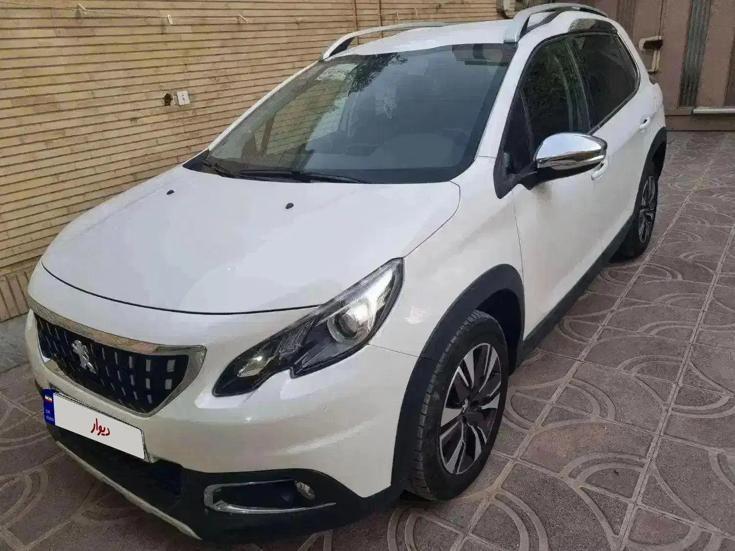 پژو ۲۰۰۸ خانگی مشابه صفر مدل ۹۷ کم مصرف|خودرو سواری و وانت|اصفهان, عسگریه|دیوار