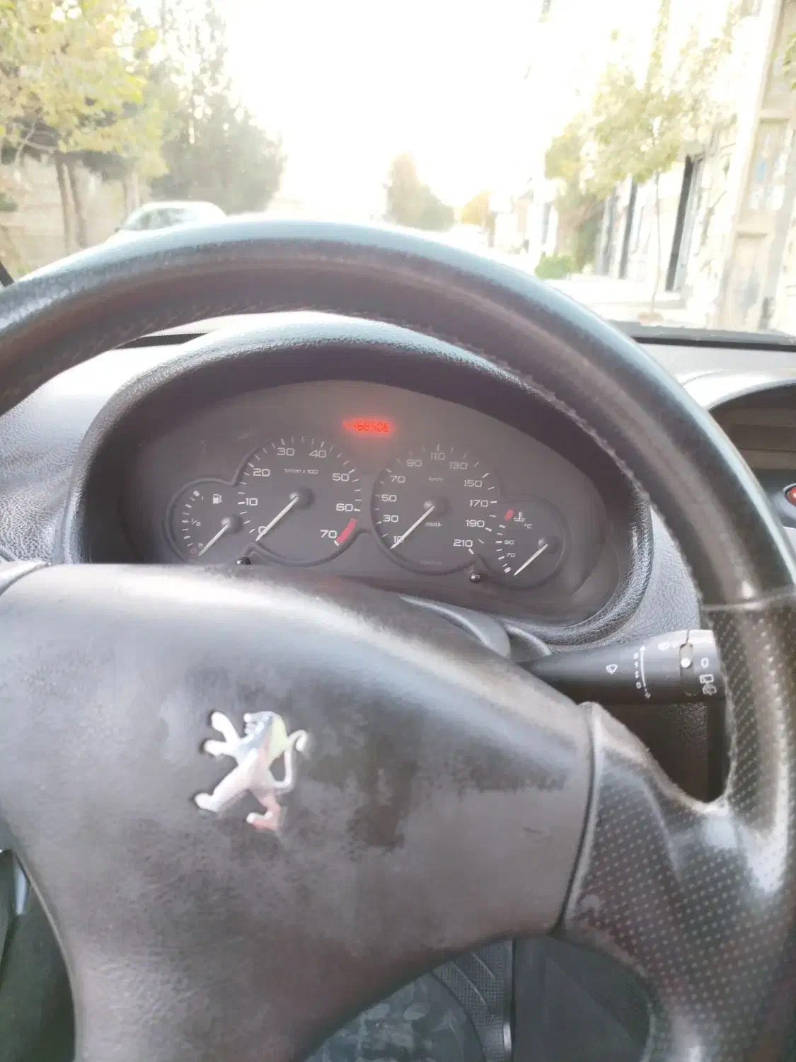 206مدل 83|خودرو سواری و وانت|چهارباغ, |دیوار