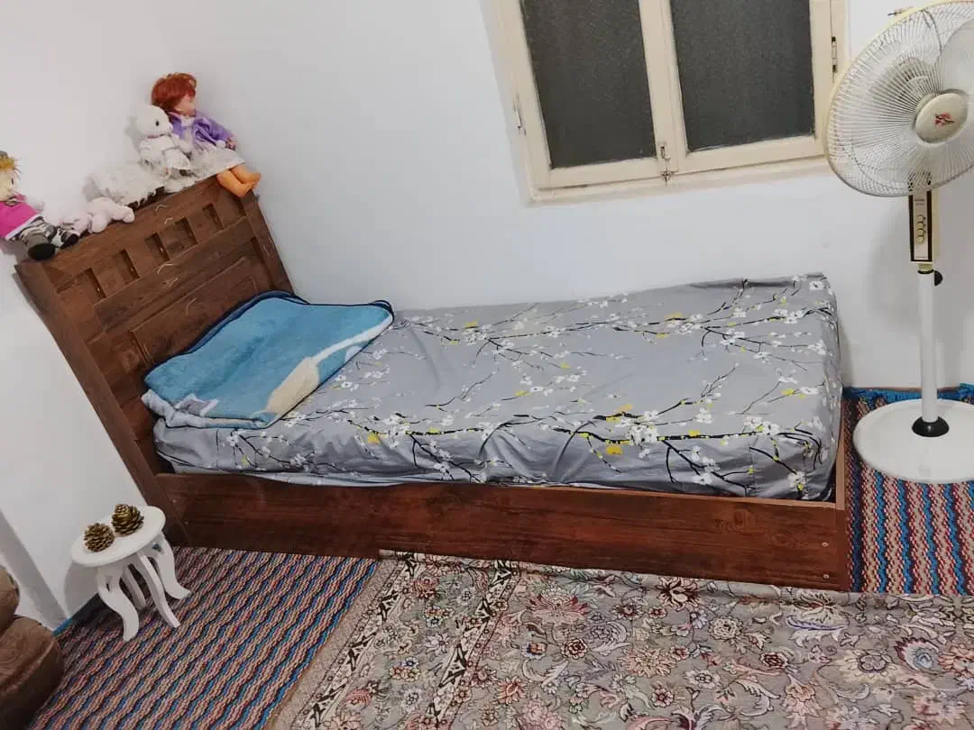 تخت خواب یه نفره|تخت و سرویس خواب|آمل, |دیوار