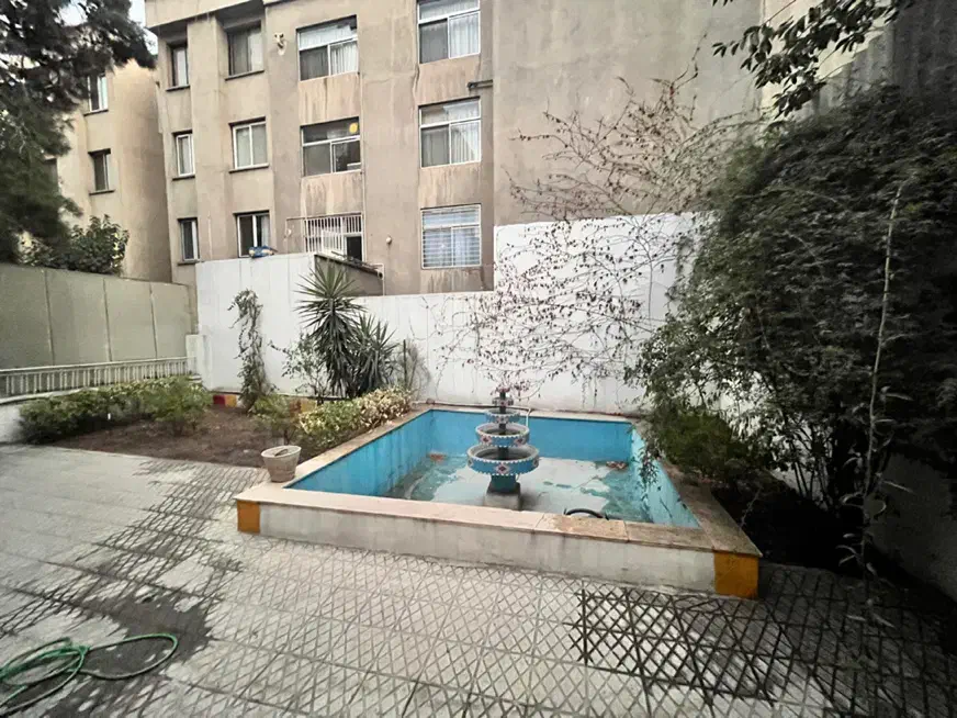 ۱۴۰ متر ویلایی چهار راه پاسداران