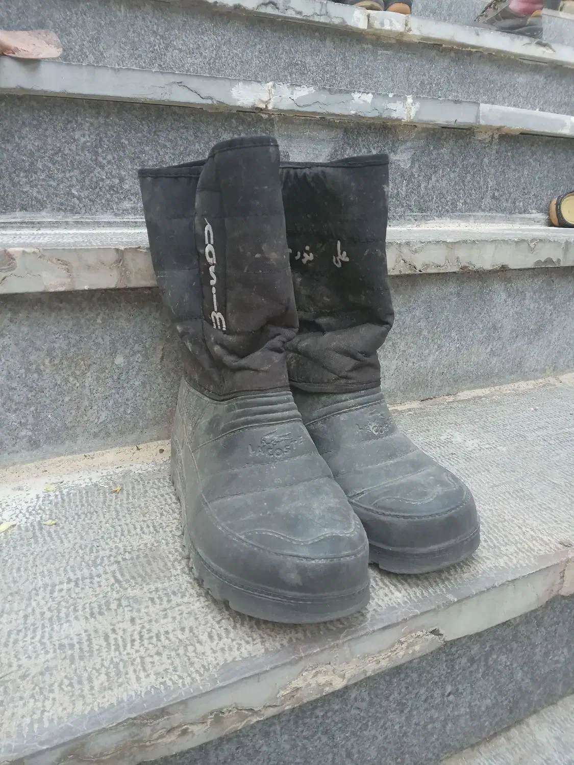 پوتین زمستانی پشمی|کیف، کفش، کمربند|سلماس, |دیوار