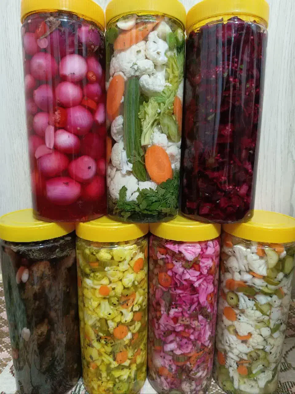 ترشی های خوش طعم و خوش عطر|خوردنی و آشامیدنی|قم, بکایی|دیوار