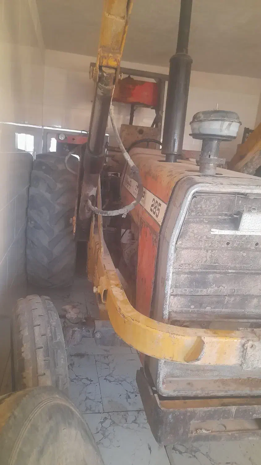 تراکتور ۲۸۵ با بیل لودری|خودرو سنگین|سده (خراسان جنوبی), |دیوار