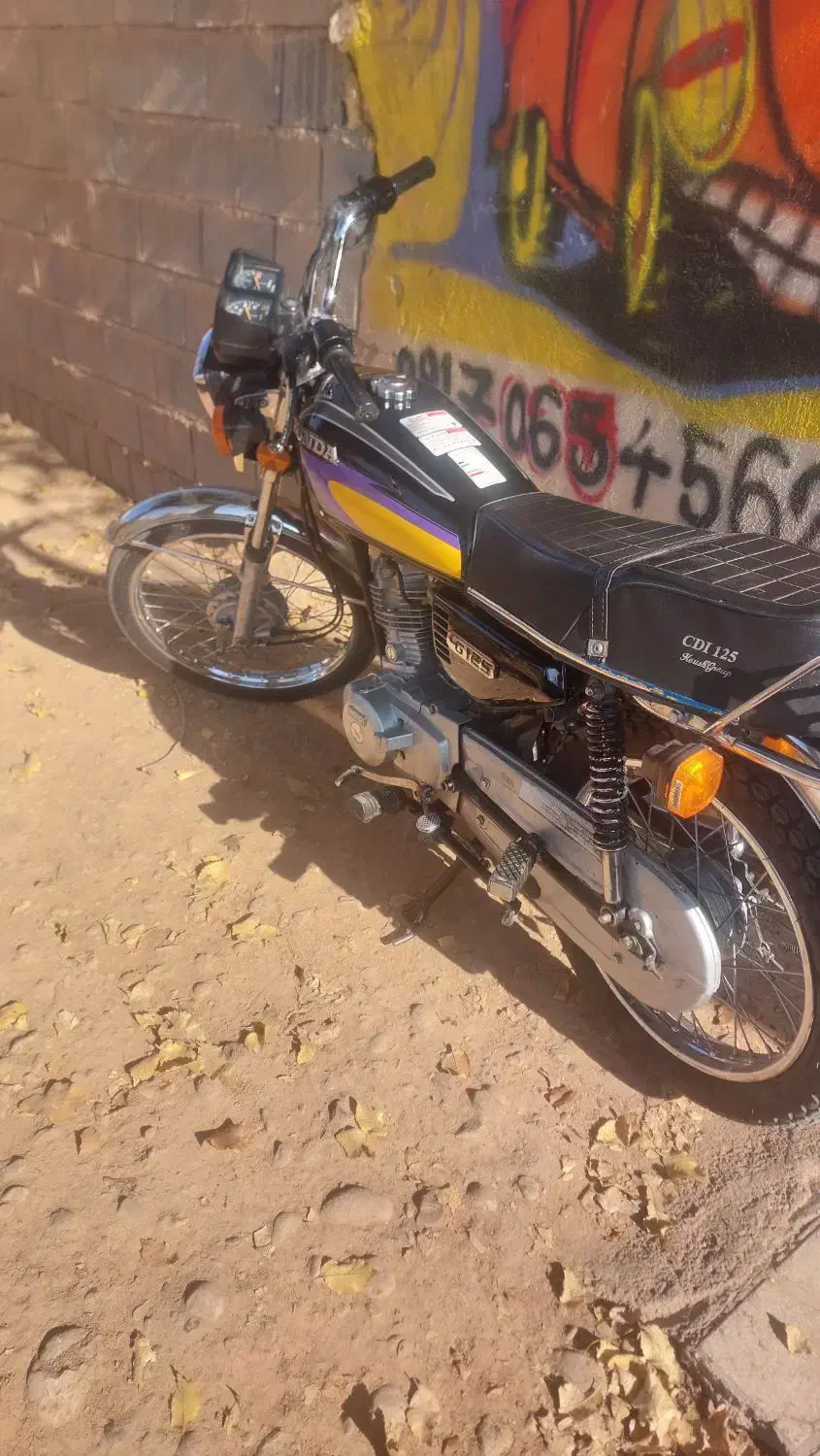 موتور ۱۲۵CG مدل ۹۱ پنج دنده درحدنو|موتورسیکلت|شیراز, شهرک قمشه|دیوار