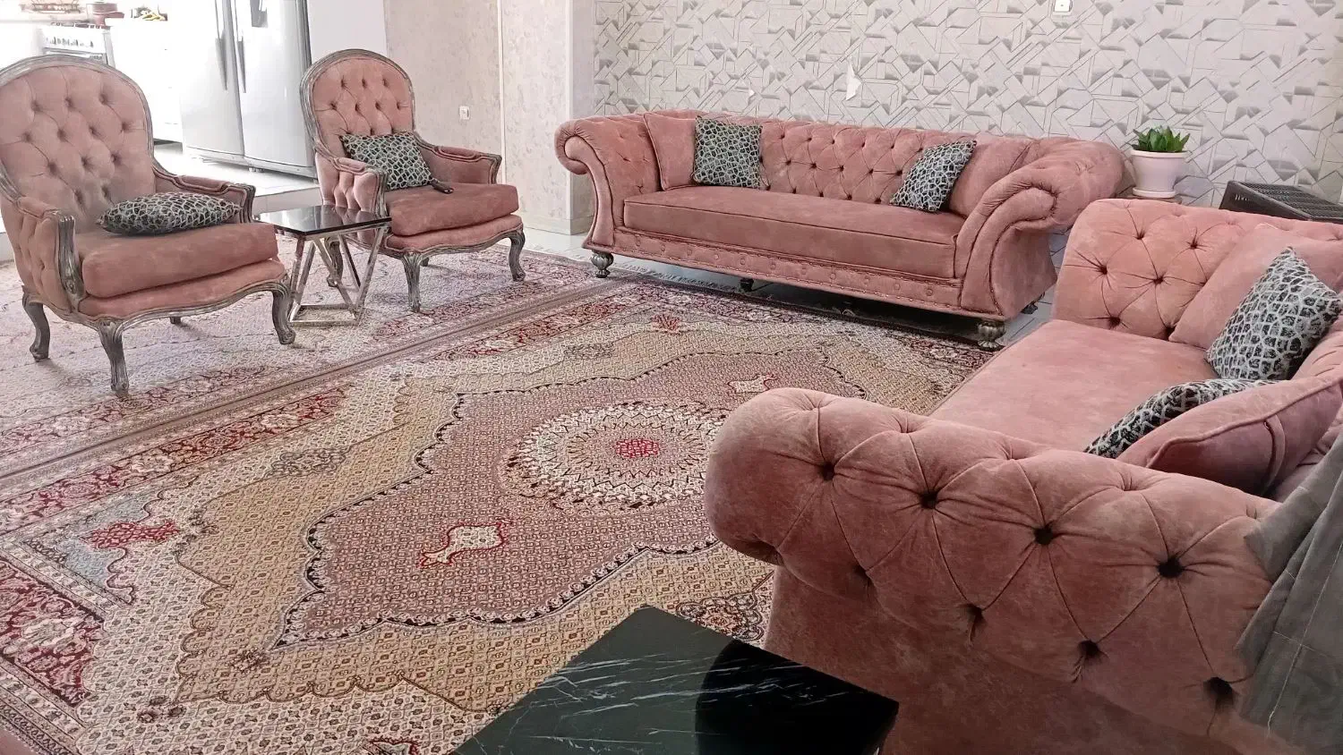 مبل|مبلمان خانگی و میز عسلی|خمین, |دیوار