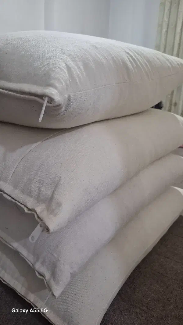 چهار عدد بالشت پر|رختخواب، بالش، پتو|مراغه, |دیوار