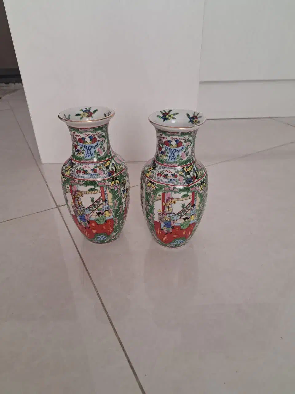 یک جفت گلدان چینی قدیمی نو|صنایع دستی و سایر لوازم تزئینی|بسطام, |دیوار