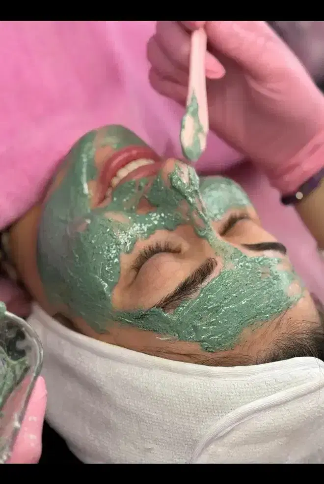 خدمات آموزش فشیال،مزونیدیلینگ،اقساط با مدرک فنی۲۹۰|خدمات زیبایی و سلامت|کرج, باغستان|دیوار