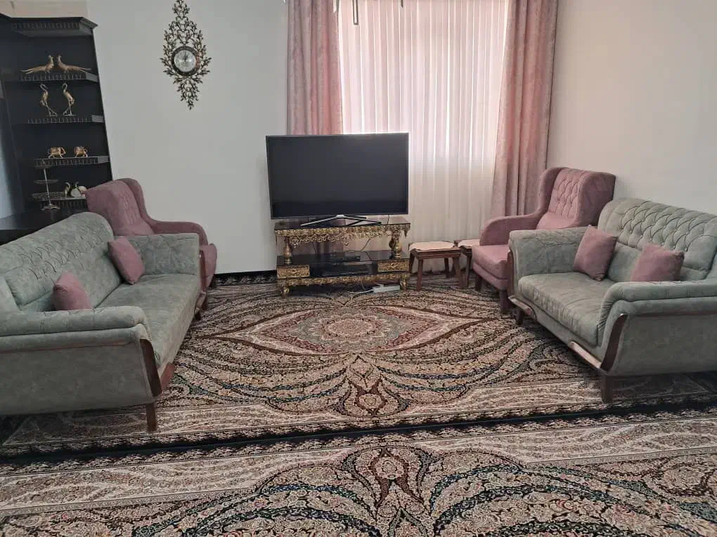 مبل راحتی|مبلمان خانگی و میز عسلی|تهران, کیانشهر|دیوار