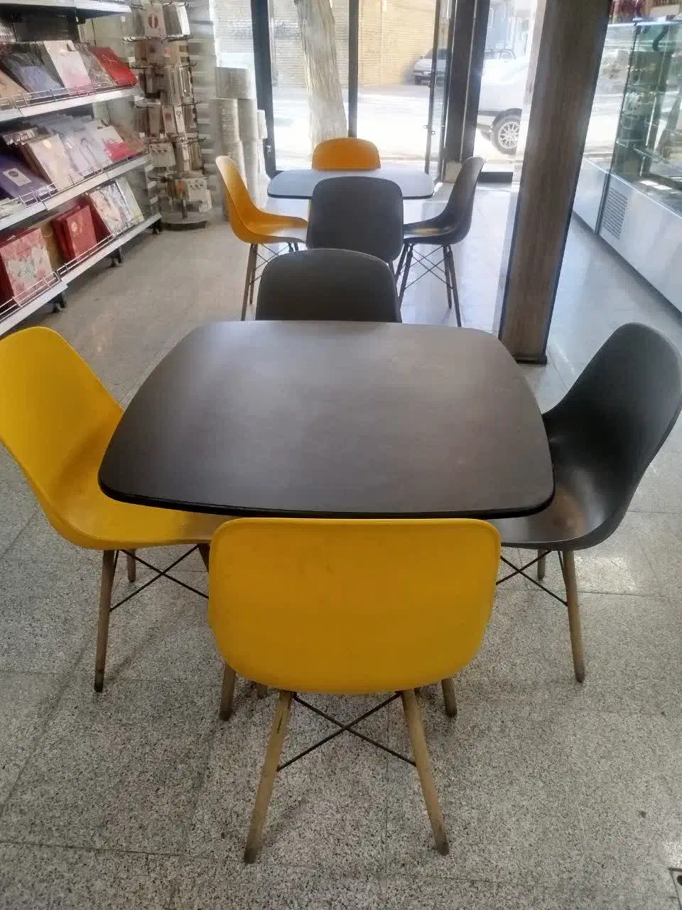 مقداری وسایل مغازه|فروشگاه و مغازه|تویسرکان, |دیوار