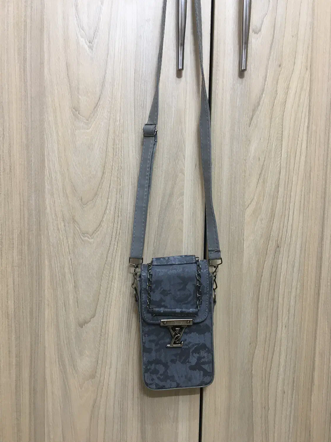 کیف دوشی. کیف پاسپورتی. کیف پول. کیف روزمره|کیف، کفش، کمربند|مشهد, زمرد|دیوار