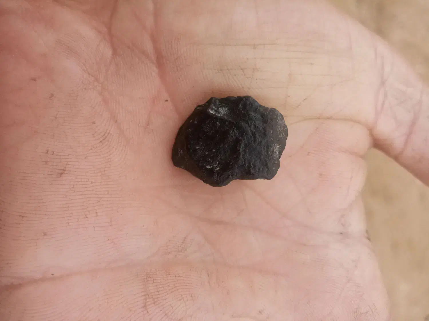 مشکوک به شهاب|کلکسیون اشیاء عتیقه|گنبد کاووس, |دیوار