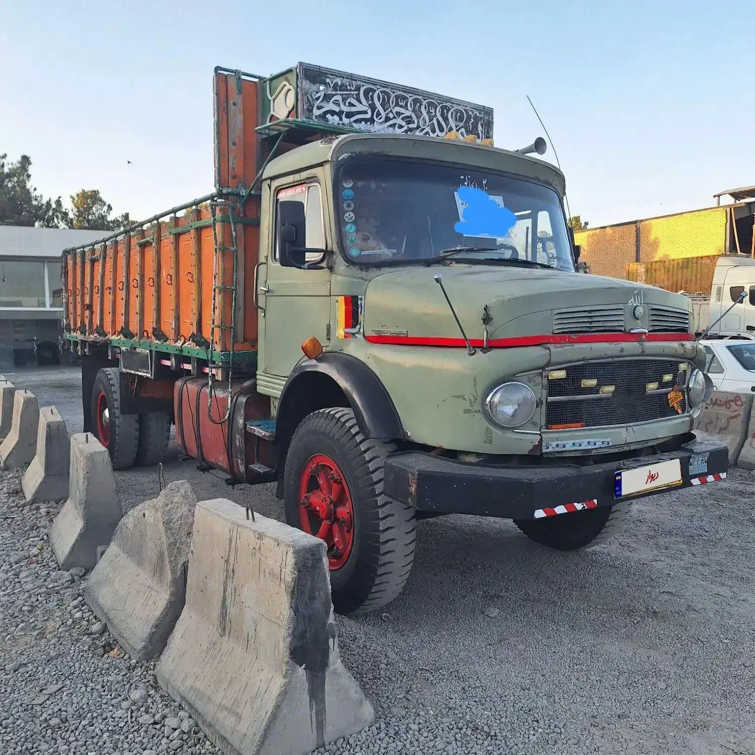 کامیون بنزتک باری مدل ۴۴ همه چی بزرگ|خودرو سنگین|اصفهان, شهرک صنعتی امیرکبیر (شاپور جدید)|دیوار