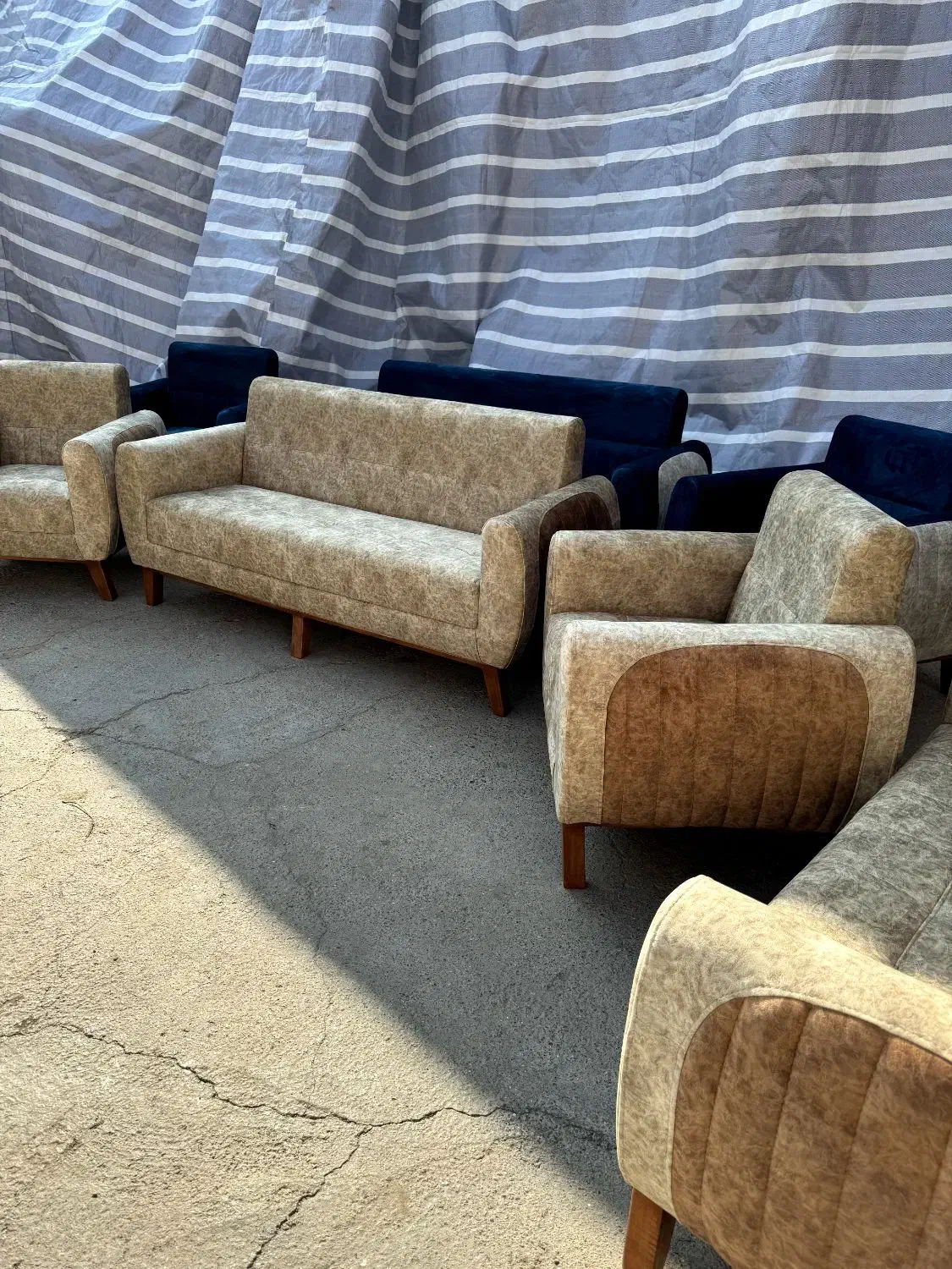 مبل ۷ نفره سیلور آپارتمانی|مبلمان خانگی و میز عسلی|کرمانشاه, |دیوار