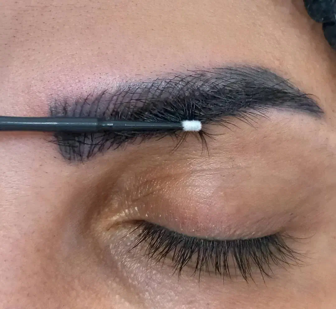 آرایش دائم|خدمات آرایشگری و زیبایی|زابل, |دیوار