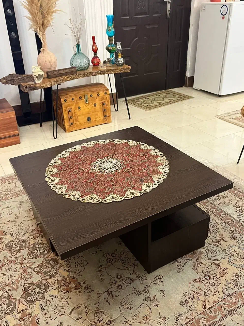 میزجلومبلی|مبلمان خانگی و میز عسلی|رشت, بازار|دیوار