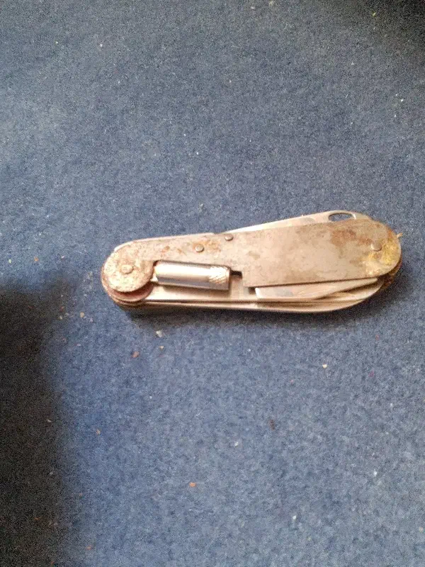 چاقو کوه نوردی ۷ کاره چراغ قوه کوچیکم داره|کوهنوردی و کمپینگ|مشهد, بهمن|دیوار