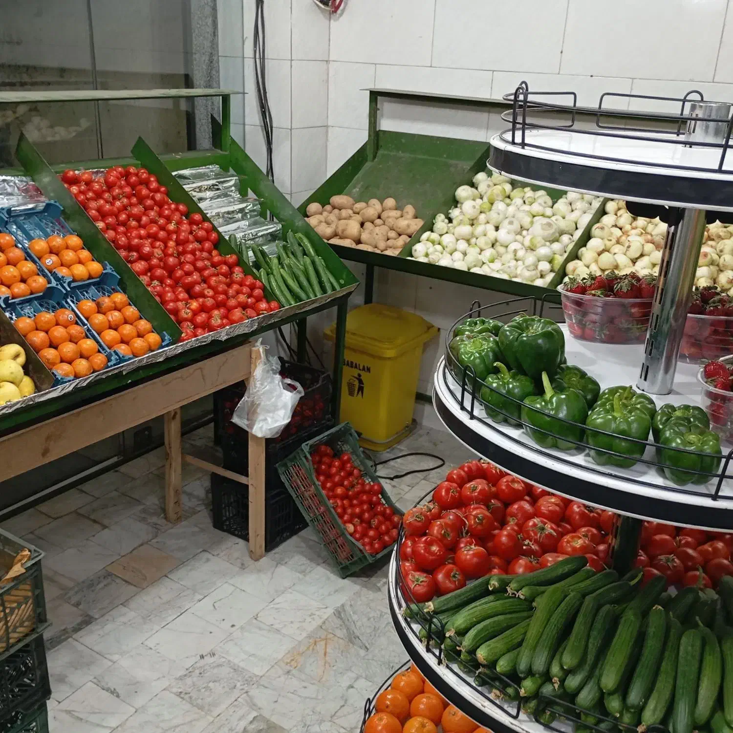 اجاره مغازه ۲۰ متری در سجاد|اجارهٔ مغازه و غرفه|تهران, سجاد|دیوار