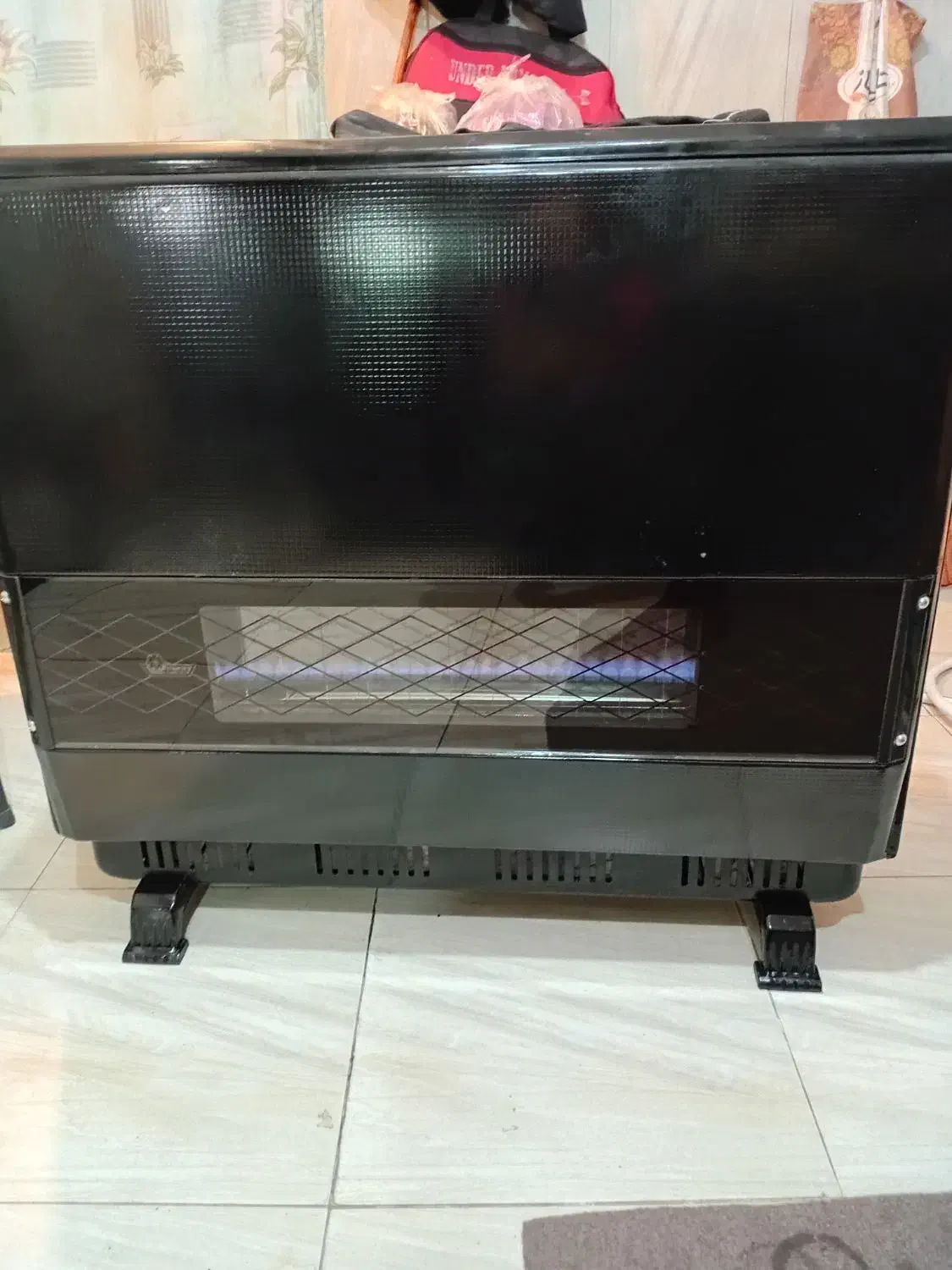 بخاری ۱۲ هزار گازی|بخاری، هیتر، شومینه|رشت, معلولین|دیوار