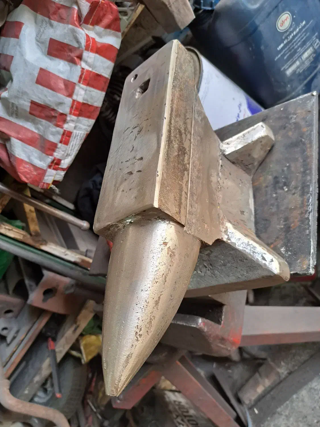 سندان فولادی ۳۰ کیلویی|ابزارآلات|اشنویه, |دیوار