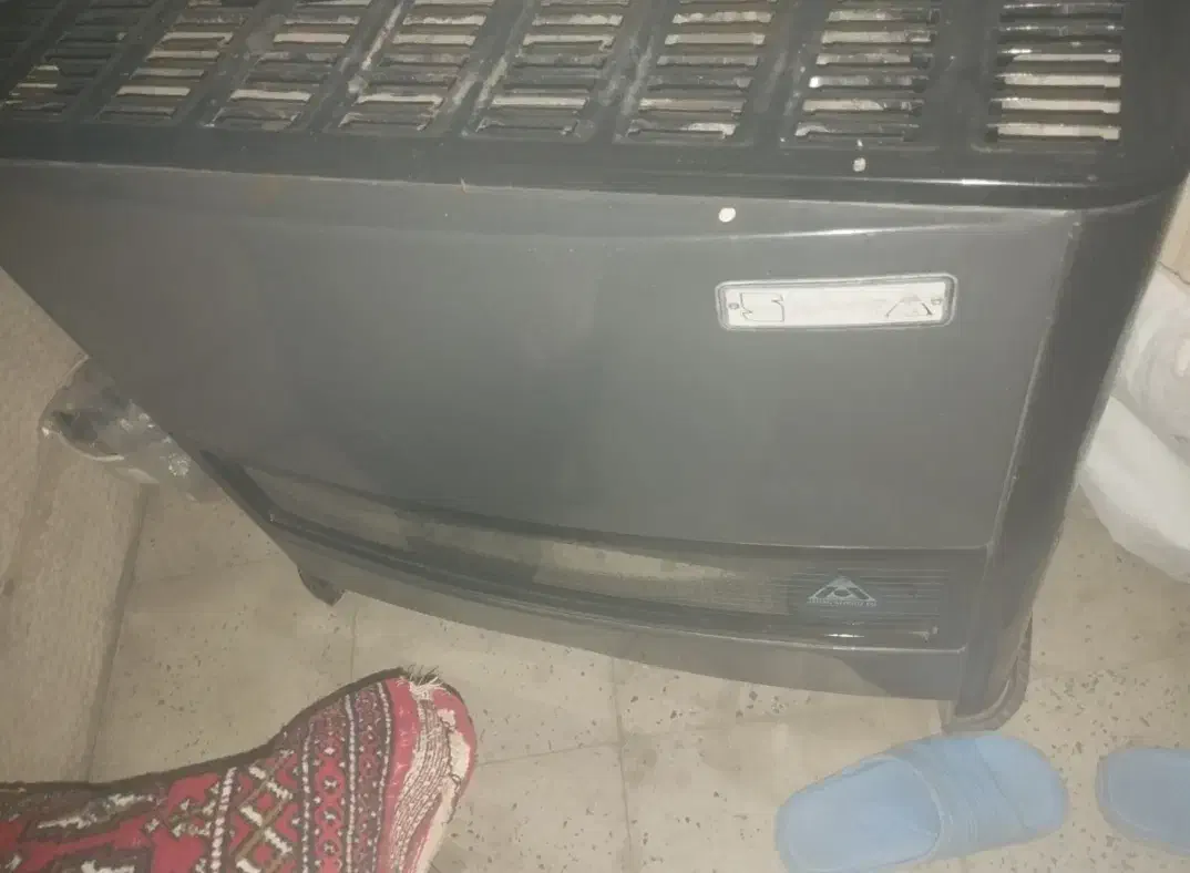 گرمایشی|بخاری، هیتر، شومینه|همدان, |دیوار