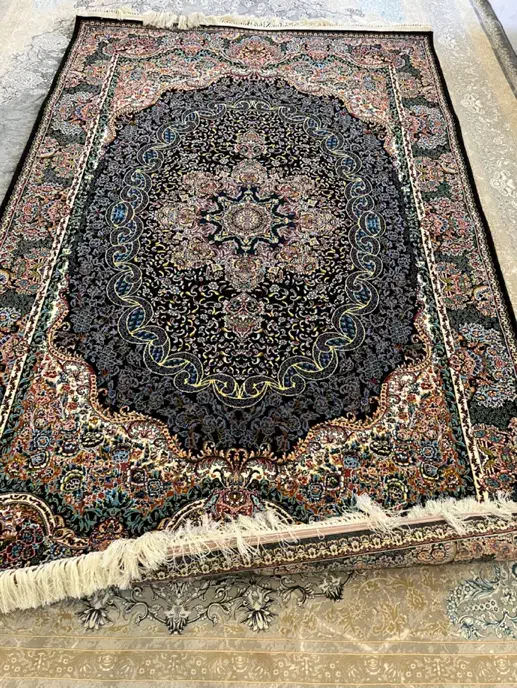 فرش ۴ متری|فرش|رشت, گلباغ نماز|دیوار